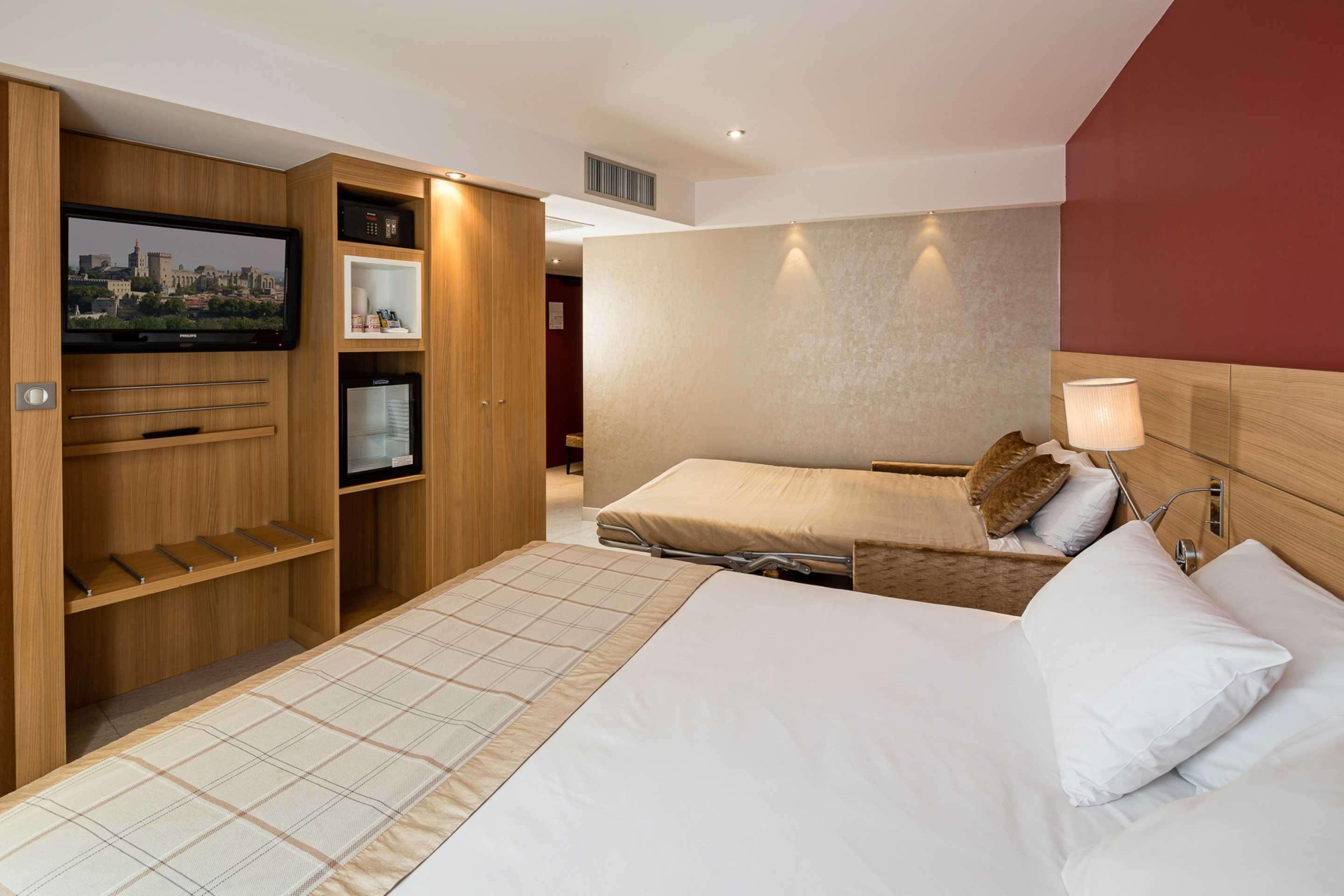 Best Western Plus Le Lavarin Avignon Exteriör bild