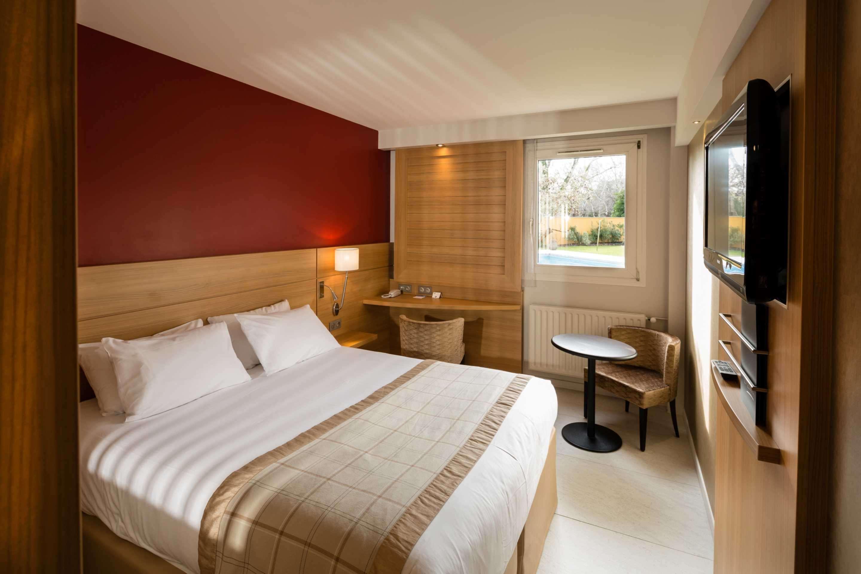 Best Western Plus Le Lavarin Avignon Exteriör bild
