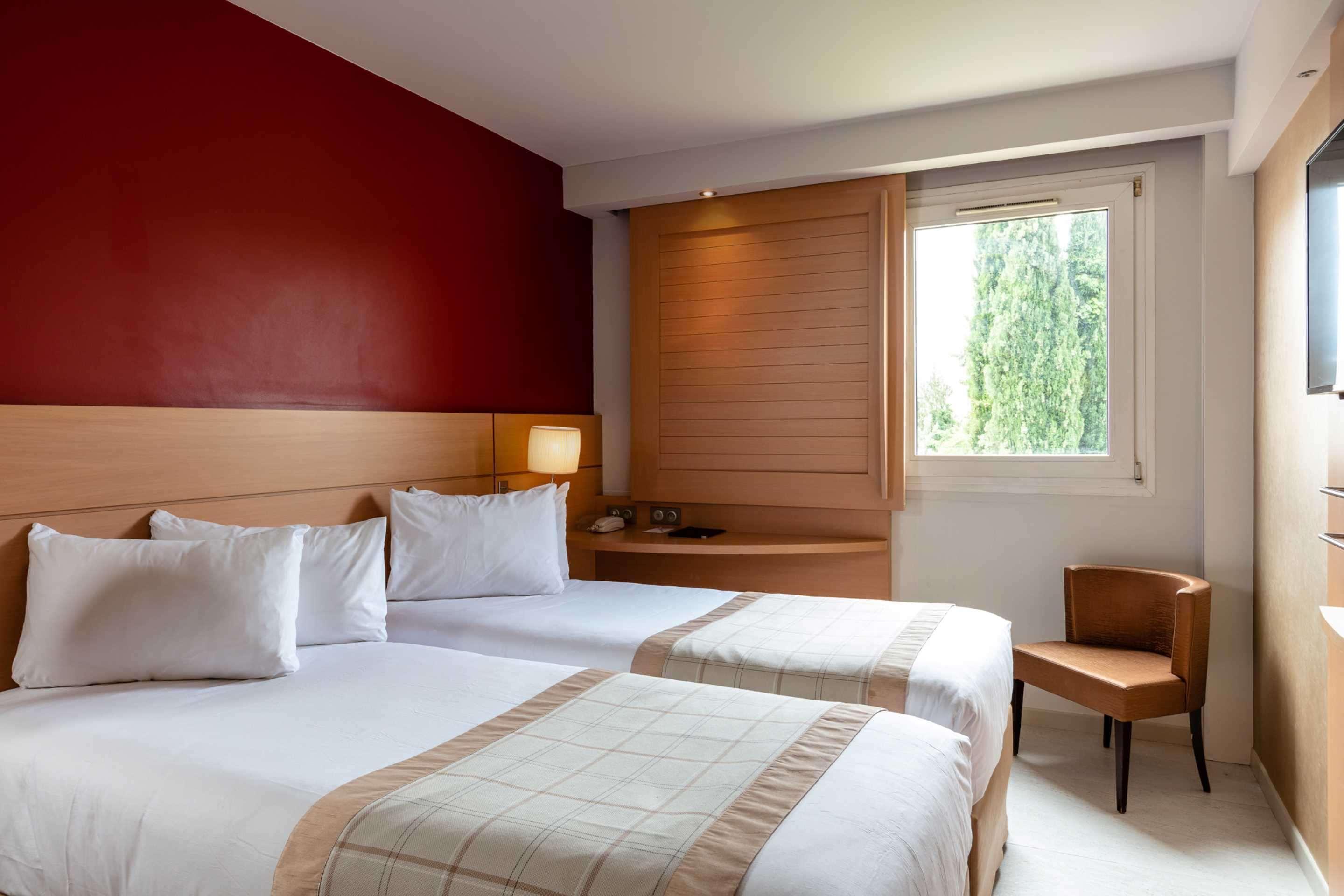 Best Western Plus Le Lavarin Avignon Exteriör bild